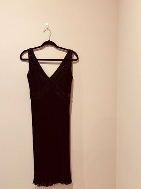 Jones New York Black Beaded V-Neck Midi LBD Formal Cocktail Classic 100% Silk